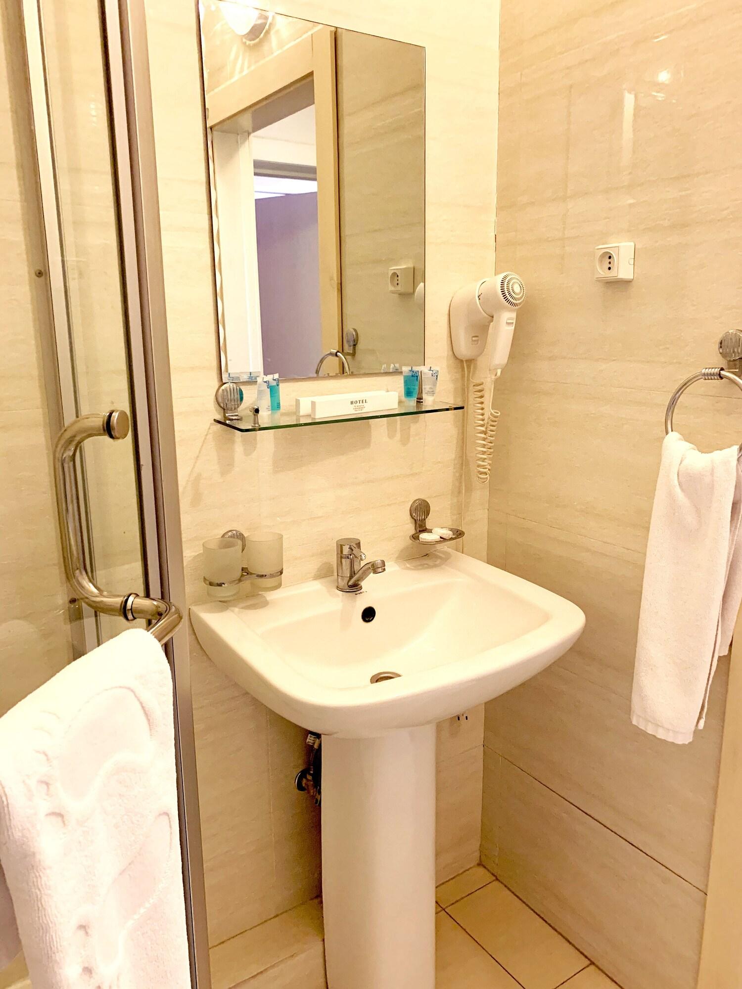 Golden Palace Hotel Αλμάτι Εξωτερικό φωτογραφία