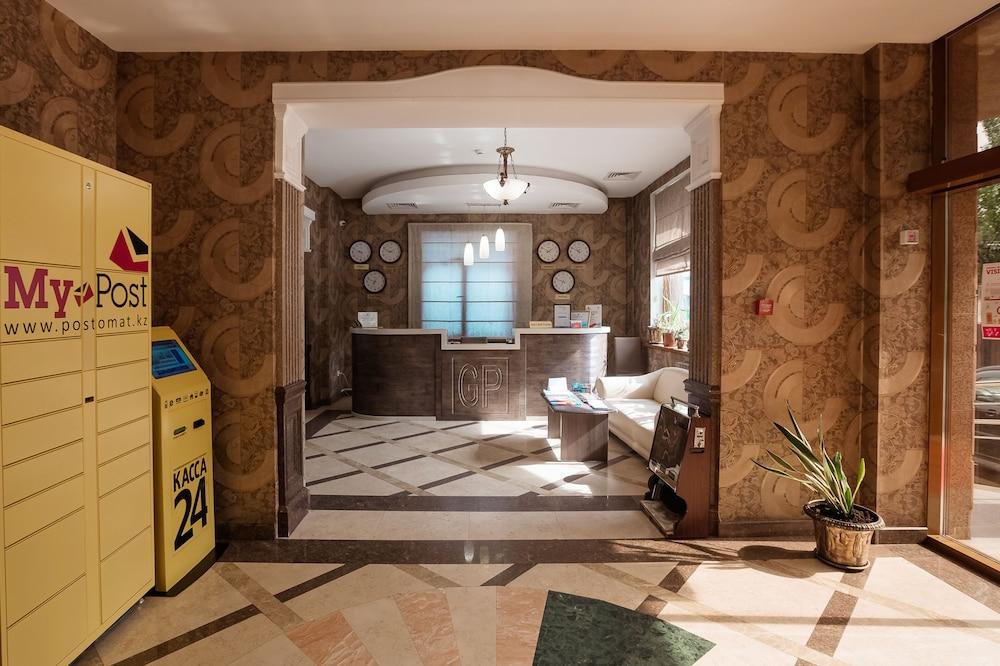 Golden Palace Hotel Αλμάτι Εξωτερικό φωτογραφία