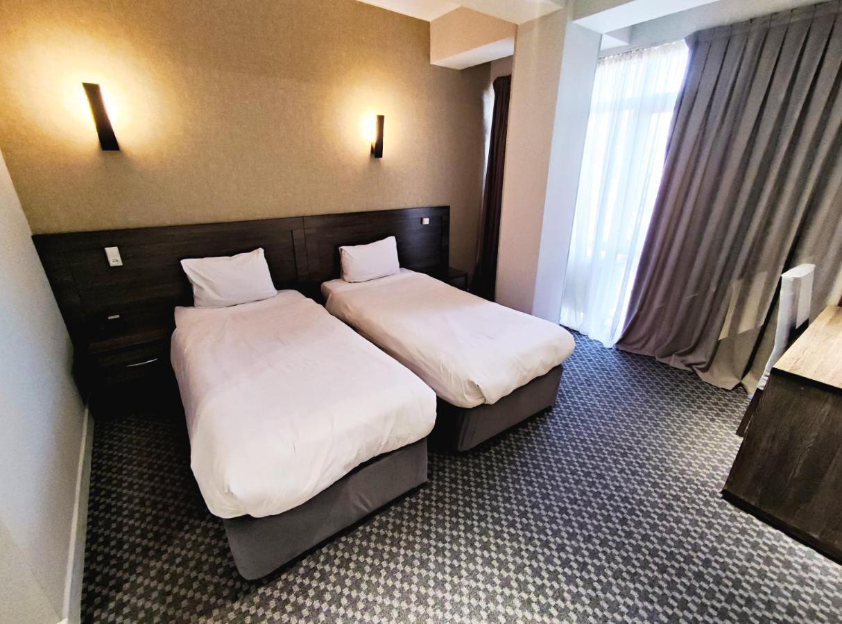 Golden Palace Hotel Αλμάτι Εξωτερικό φωτογραφία