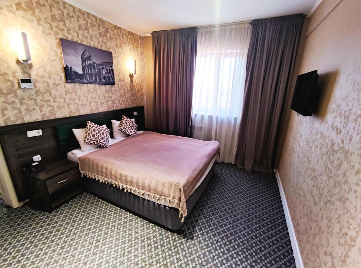 Golden Palace Hotel Αλμάτι Εξωτερικό φωτογραφία