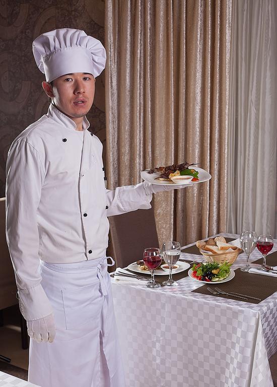 Golden Palace Hotel Αλμάτι Εξωτερικό φωτογραφία
