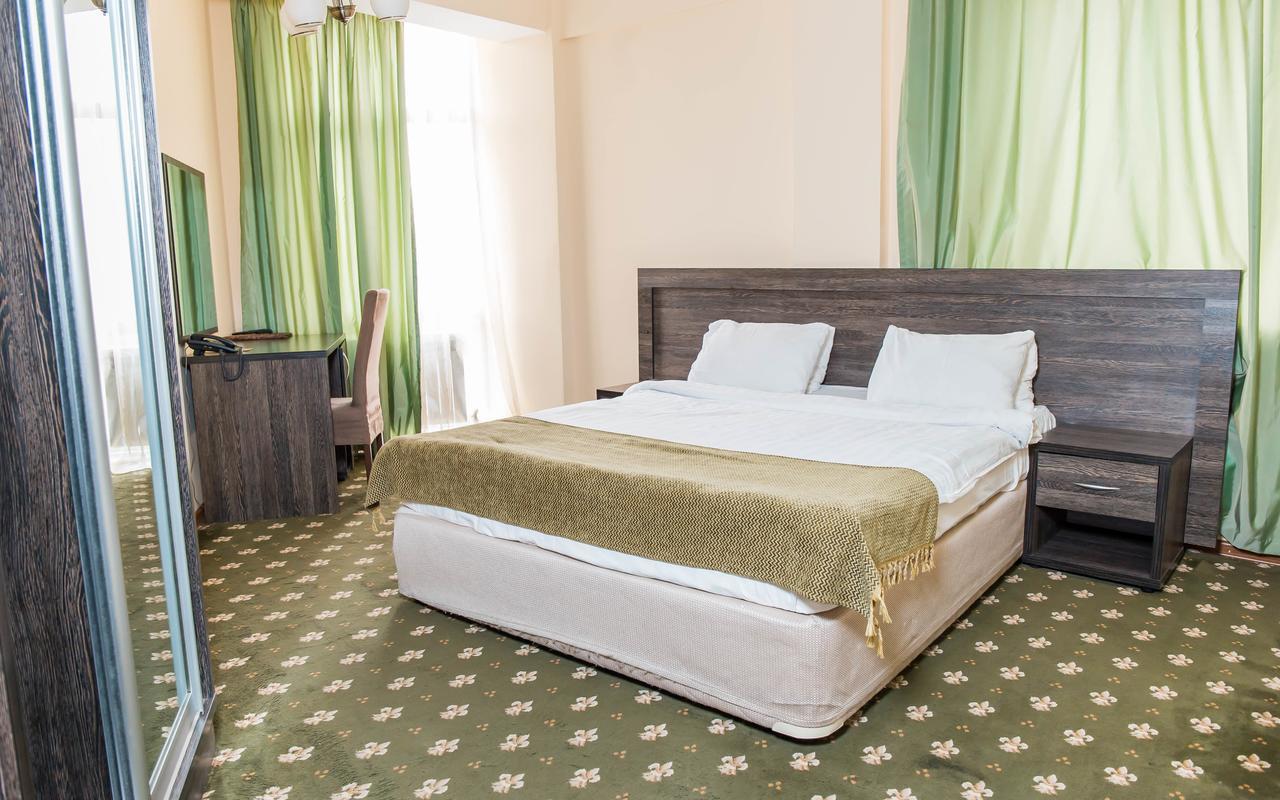 Golden Palace Hotel Αλμάτι Εξωτερικό φωτογραφία